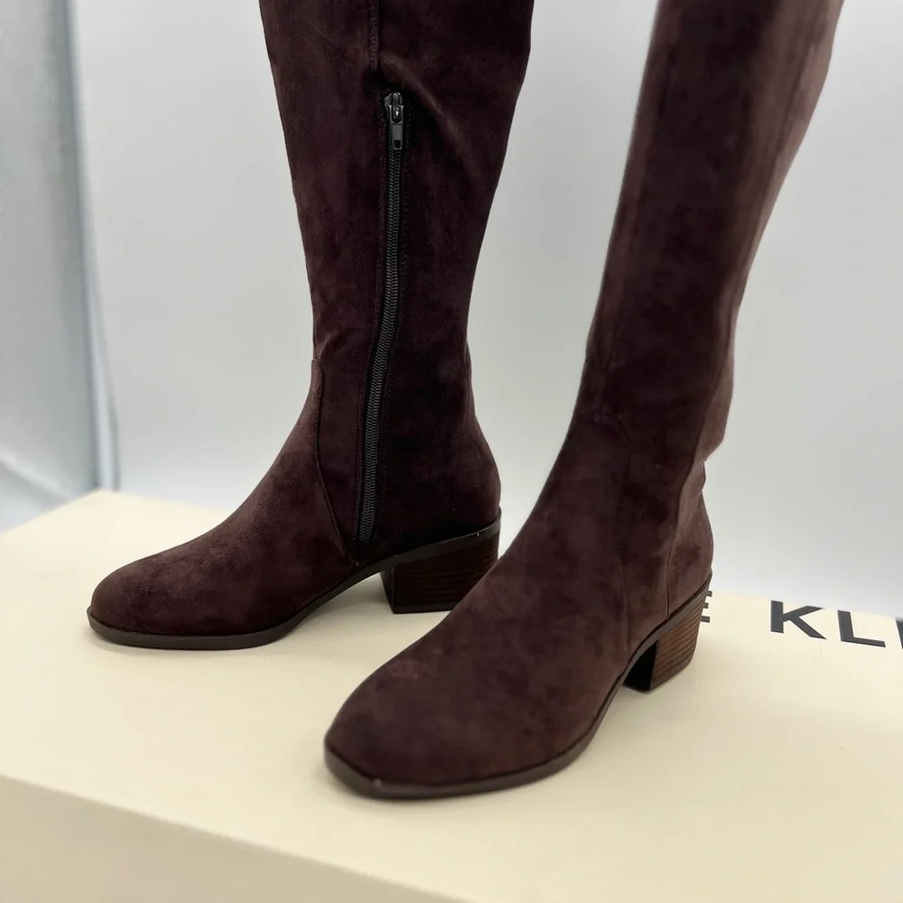 Woman's Boots Anne Klein Adrenna Knee High boots Dark Brown Suede Sz 5.5 M
